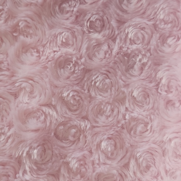 Blankets & Beyond Newborn Snuggle Swaddle - Picture 6 of 7